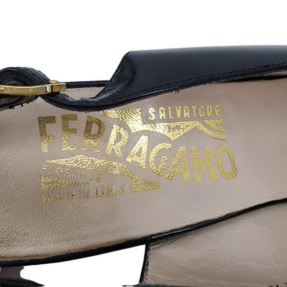 Salvatore Ferragamo Leather Semi Pointed Toe Slingback Heels Size 7.5 Narrow - Picture 5 of 7